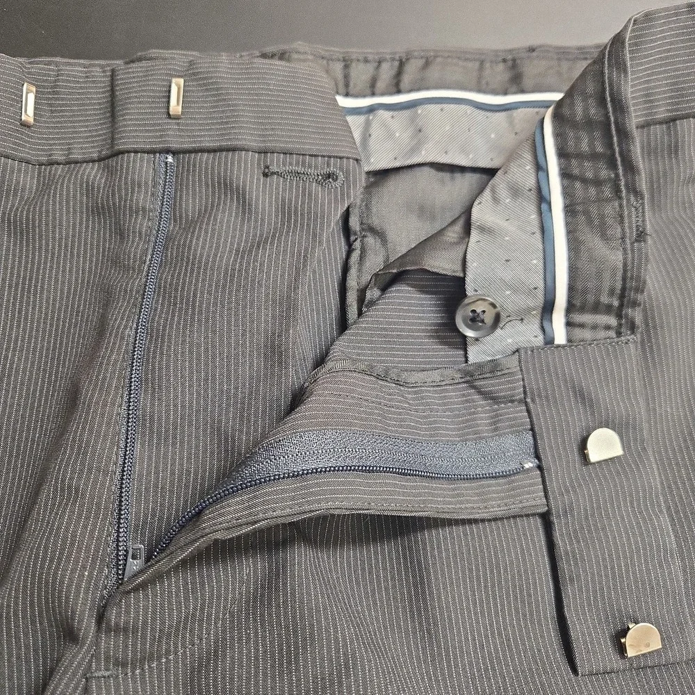 Perry Ellis Portfolio Mens Pinstripe Dress Pants Black Size 34 x 30 Straight Leg
